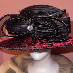 Red black lace hat